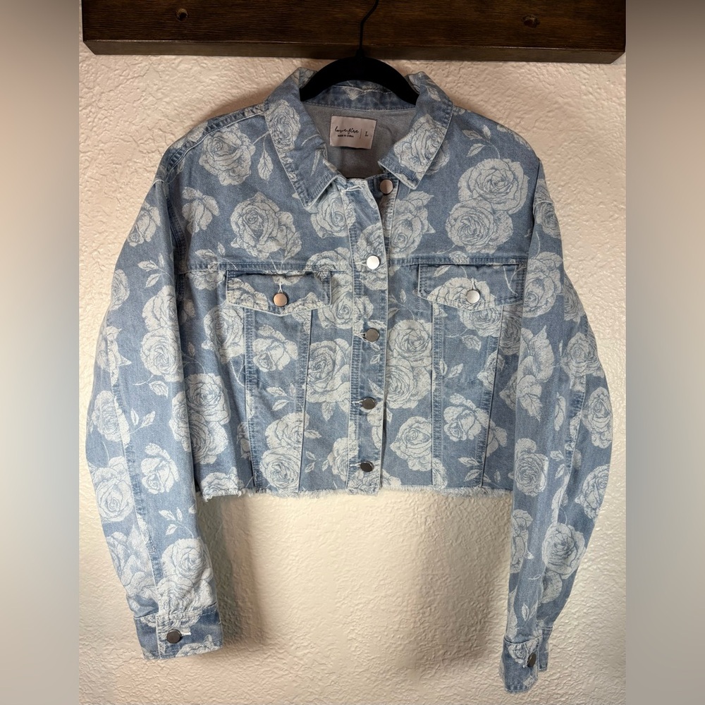 LOVE FIRE Jacket Floral Print Denim 100% Cotton Women’s Large